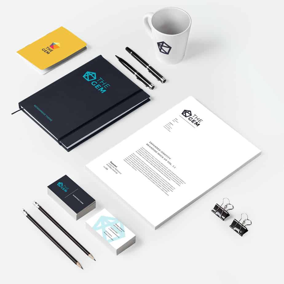 Clean Mockup Showcase (Demo) 1 8 1